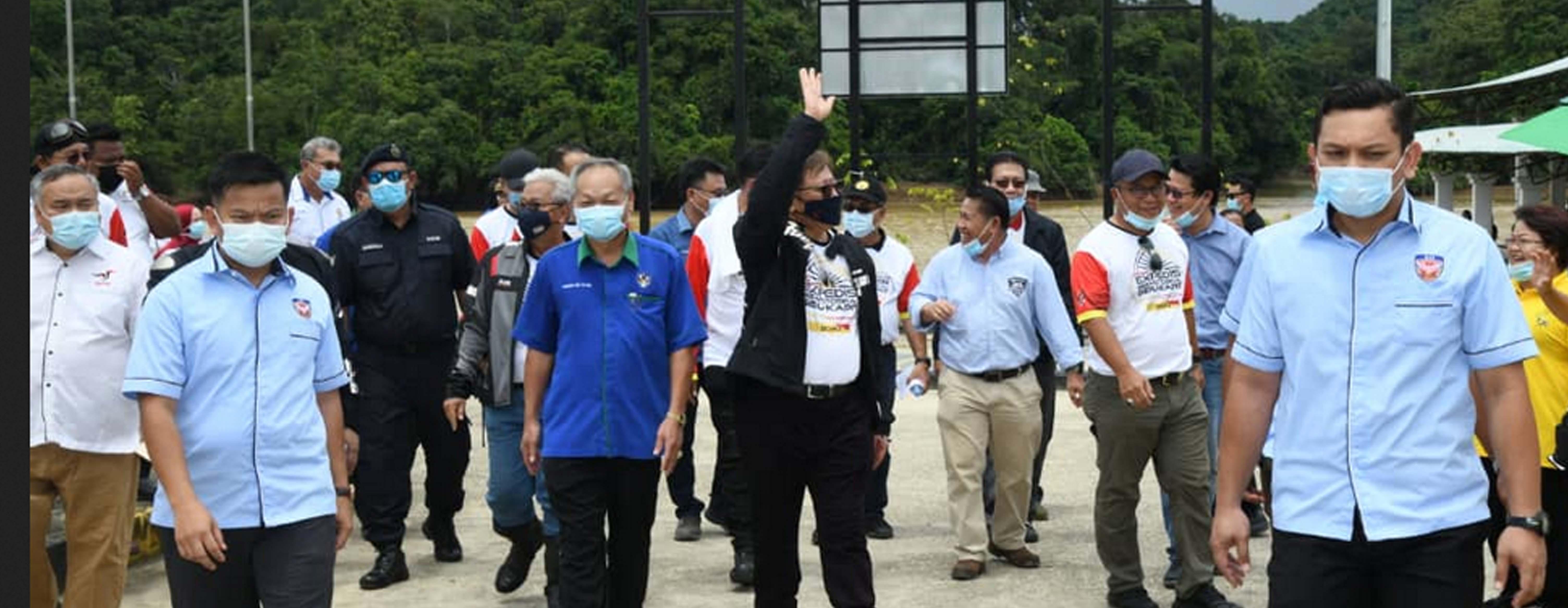 Ekspedisi Bermotosikal, CM Abg Jo ke KapitCopyright @ Sarawak Chief Minister Office , CMO